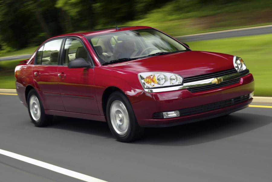  Chevrolet Malibu 2004 года  (фото 45 из 72)
